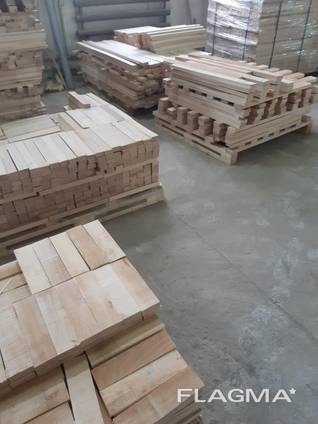 Πριστή ξυλεία, μπιγιέτες, ζωφόροι πεύκο, έλατο, πεύκη, οξιά, δρυς από την Ουκρανία FCA