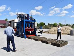 Mobile vibrating press Svemlo SUMAB 4800.